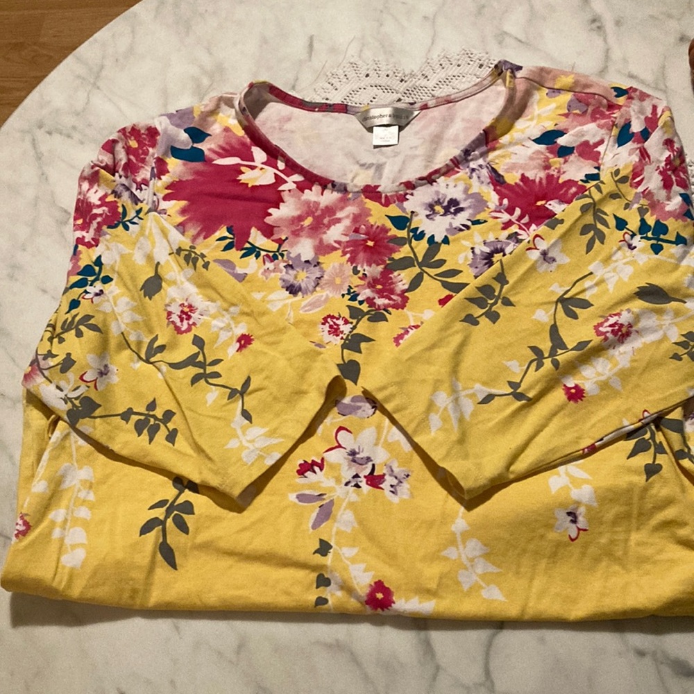 Christopher and Banks floral top xl